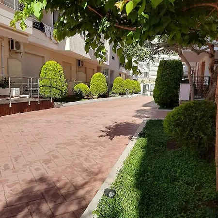 Apartament *