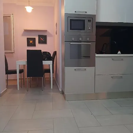 Apartament *